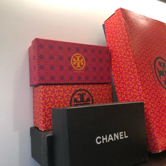 DESIGNER SHOE BOXES/DUST-RUFFLES chk my OFFER UP COUTUREHOARDERS for even more - Picture 3 of 15